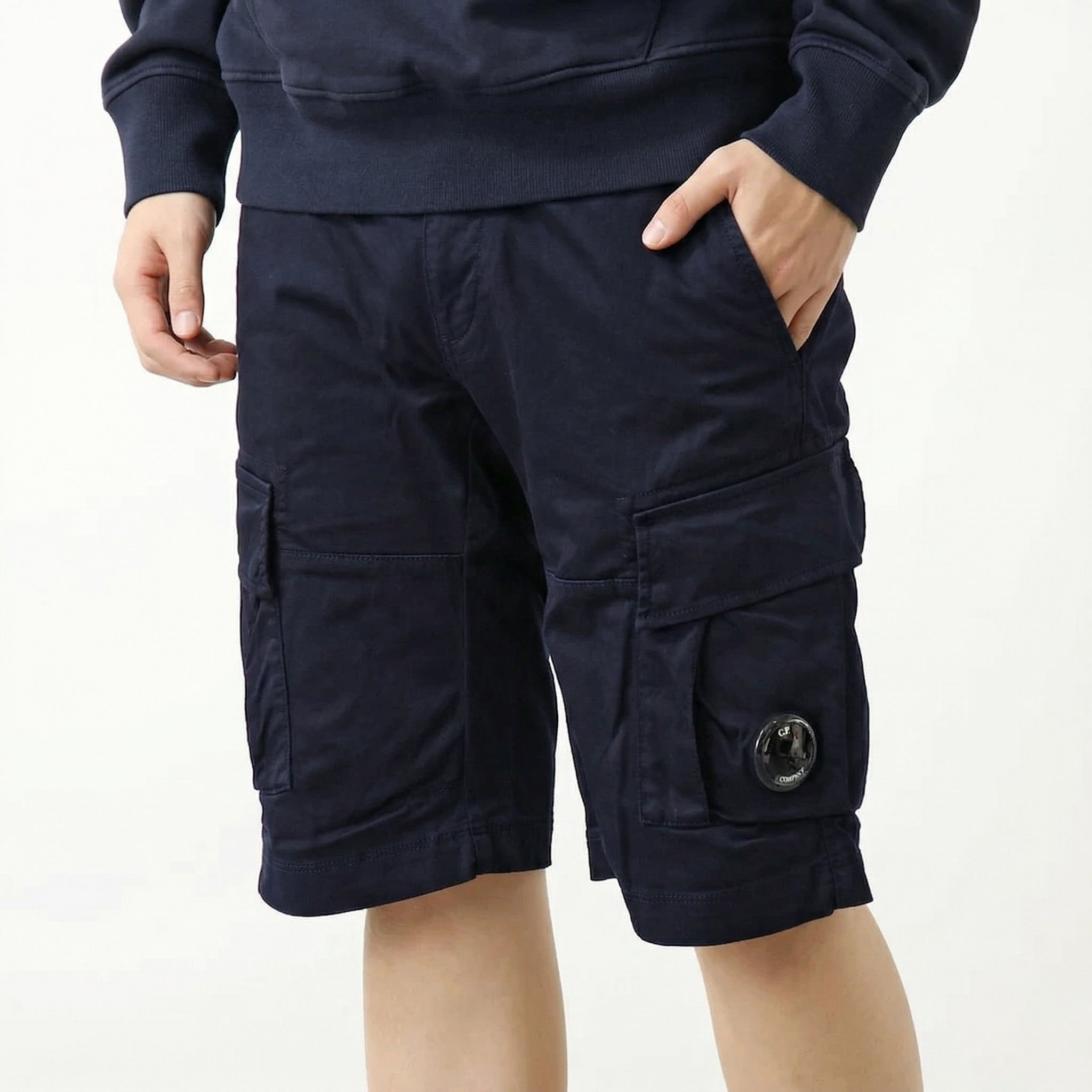 CP Company Stretch Sateen Cargo Lens Shorts in Total Eclipse