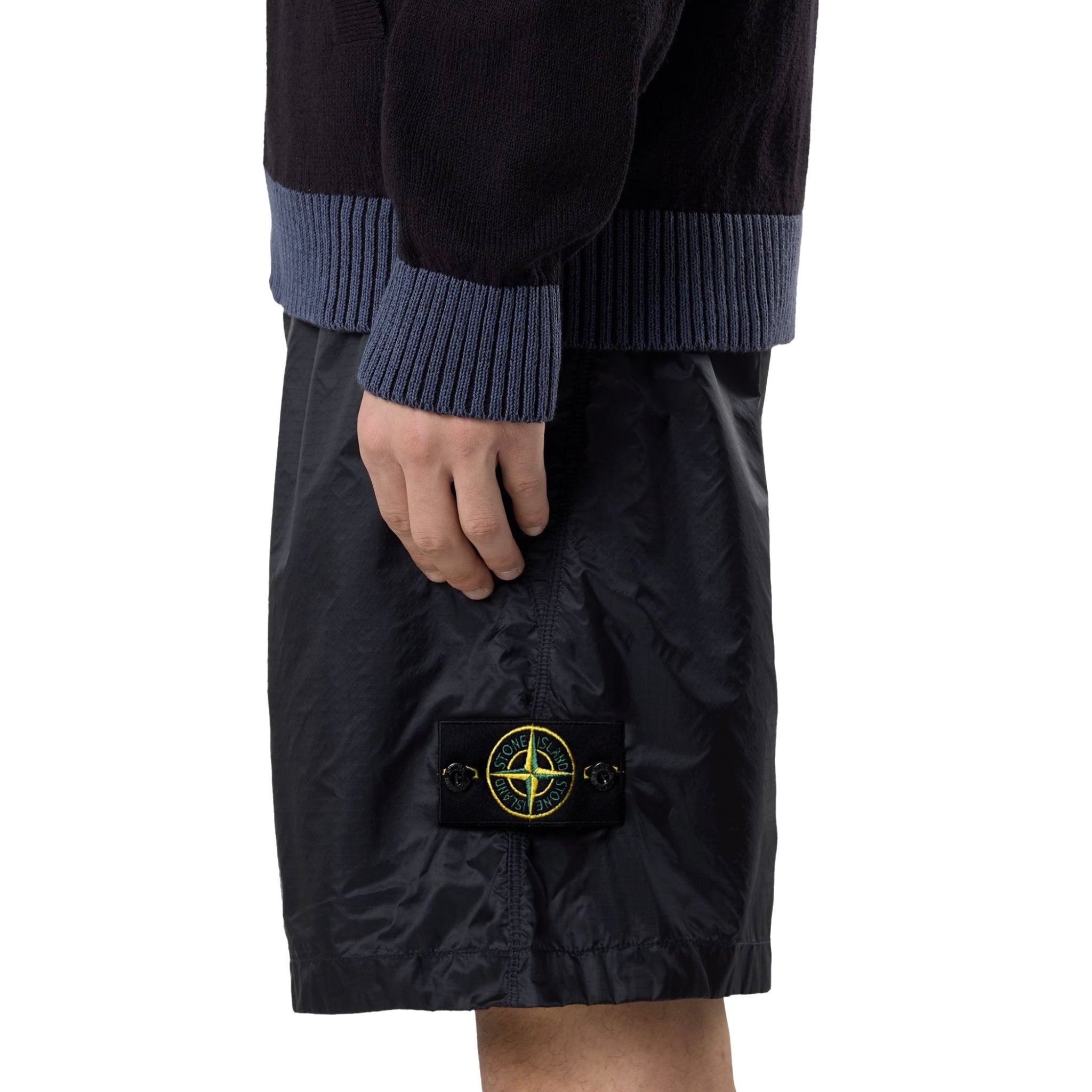 Stone Island Light Ripstop CORDURA® Advanced Fabrics Shorts in Navy Blue