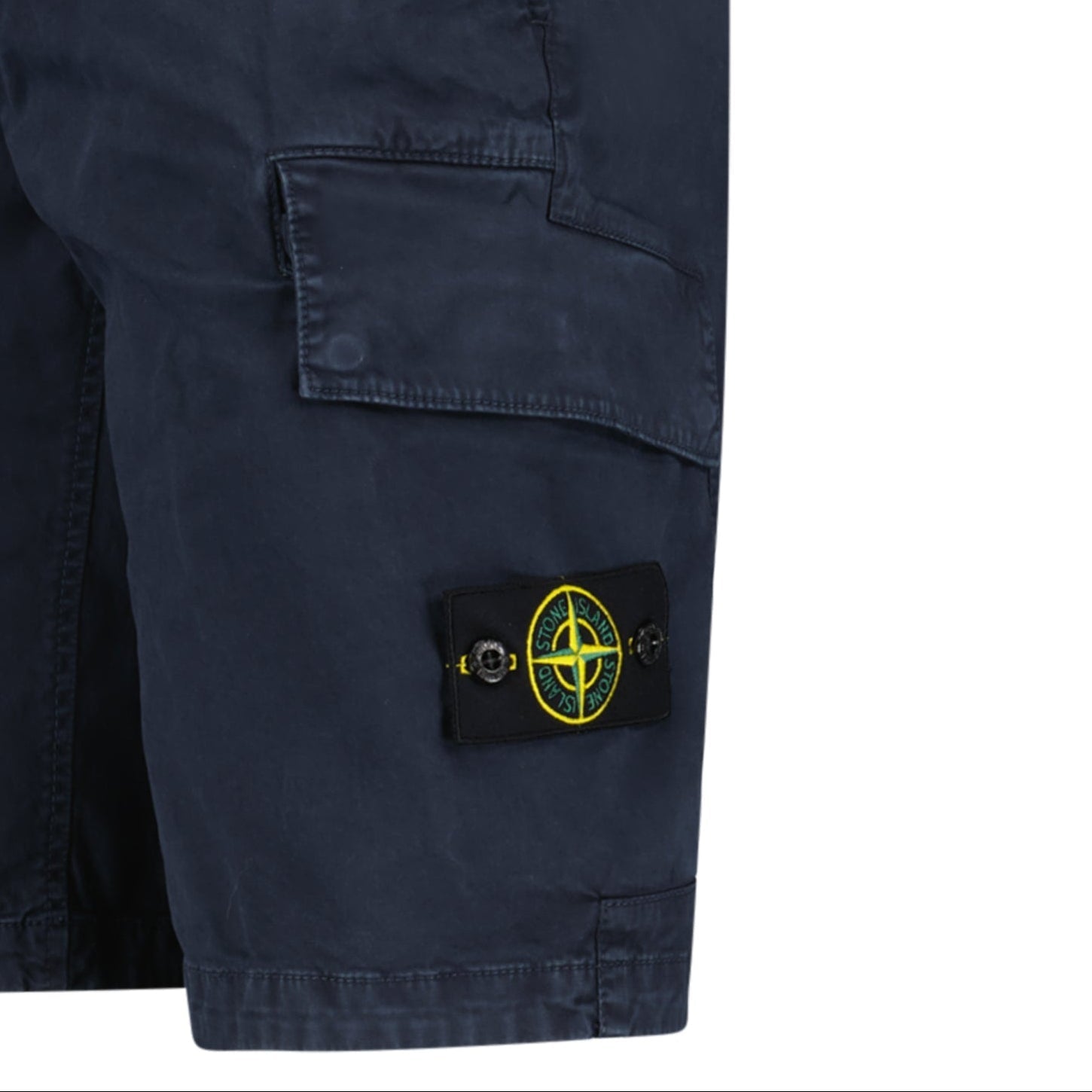 Stone Island Organic Cotton Stretch Broken Twill 'Old' Effect Cargo Shorts in Navy