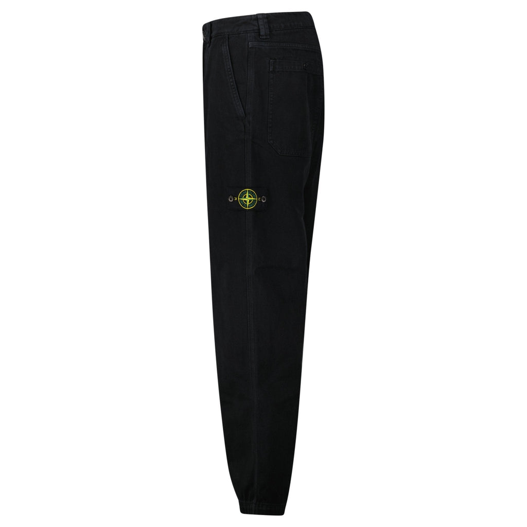 Stone Island’s Broken Twill ‘Old’ Effect Cargo Pants in Black